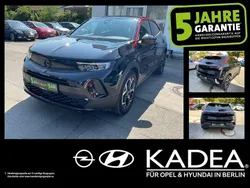Diamant schwarz/karbon schwarz (metallic) Gebraucht 2021 Opel Mokka-e SUV | 19.990 € (Etwas zu teuer)