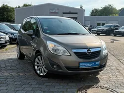Braun Gebraucht 2010 Opel Meriva Edition Van / Kleinbus | 4.499 € (Fairer Preis)