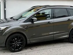 Grau Gebraucht 2018 Ford Kuga ST-Line SUV | 19.980 € (Teuer)