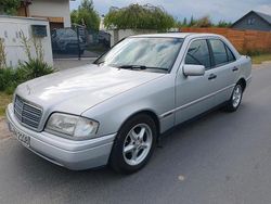 Silber Gebraucht 1996 Mercedes C200 Limousine | 1.999 € (Guter Preis)
