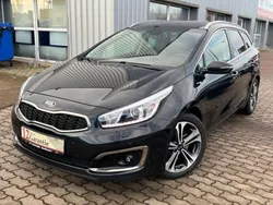 Schwarz Gebraucht 2017 Kia Ceed Limousine | 9.999 € (Fairer Preis)