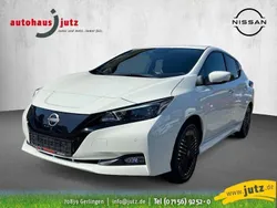 Weiß Gebraucht 2022 Nissan Leaf 360º Kleinwagen | 26.990 €