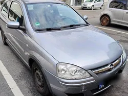 Silber Gebraucht 2006 Opel Corsa Kleinwagen | 690 € (Guter Preis)