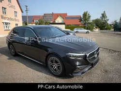 Obsidianschwarmet. Gebraucht 2024 Mercedes E450 Advanced Plus Kombi | 65.550 € (Guter Preis)