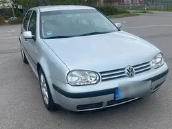 Schwarz Gebraucht 2002 VW Golf IV Limousine | 1.500 € (Guter Preis)