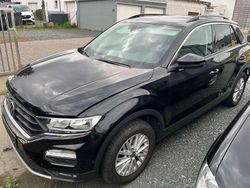 Deep black Gebraucht 2020 VW T-Roc Style SUV | 12.490 € (Guter Preis)