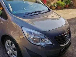 Beige Gebraucht 2010 Opel Meriva Edition Van / Kleinbus | 3.800 € (Fairer Preis)