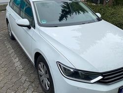 Weiß Gebraucht 2016 VW Passat Kombi | 8.200 € (Guter Preis)