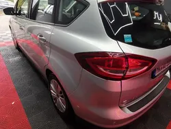 Silber Gebraucht 2016 Ford C-MAX Trend Van / Kleinbus | 8.100 € (Superpreis)