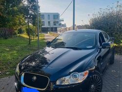Schwarz Gebraucht 2011 Jaguar XF Limousine | 12.200 € (Fairer Preis)