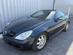 Blau Gebraucht 2005 Mercedes SLK200 Cabrio | 9.990 € (Guter Preis)