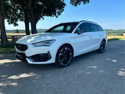 Weiß Gebraucht 2022 Cupra Leon Limousine | 23.500 € (Fairer Preis)