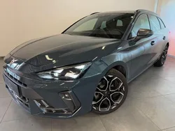 Fjordblau Gebraucht 2025 Cupra Leon Kombi | 29.950 € (Guter Preis)