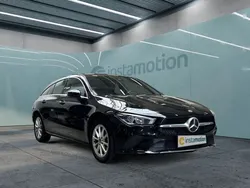 Schwarz Gebraucht 2021 Mercedes CLA200 Shooting Brake Progressive Kombi | 25.640 € (Superpreis)