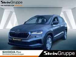 Grau Gebraucht 2024 Skoda Karoq Selection SUV | 33.670 € (Fairer Preis)