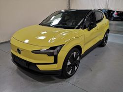 Moss yellow Gebraucht 2024 Volvo EX30 Performance SUV | 37.890 € (Fairer Preis)