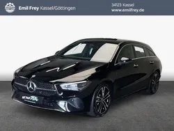 Nachtschwarz Gebraucht 2025 Mercedes CLA200 Kombi | 35.890 € (Fairer Preis)