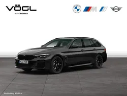 Schwarz Gebraucht 2022 BMW 530e Sport Line Kombi | 36.890 € (Etwas zu teuer)