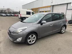 Grau Gebraucht 2009 Renault Scénic III Dynamique Van / Kleinbus | 3.790 € (Fairer Preis)