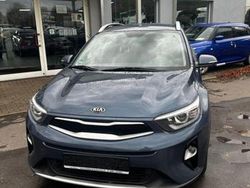 (eu3) denimblau met. (metallic) Gebraucht 2019 Kia Stonic Vision SUV | 12.990 € (Fairer Preis)