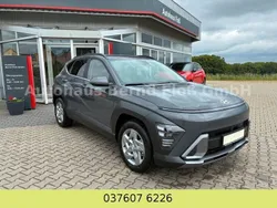 Grau Neu 2025 Hyundai Kona SUV | 27.890 € (Etwas zu teuer)