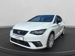 Weiss Gebraucht 2024 Seat Ibiza FR Limousine | 20.430 € (Fairer Preis)