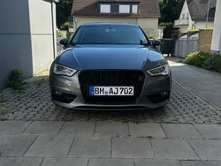 Grau Gebraucht 2013 Audi A3 Ambiente Kleinwagen | 6.999 € (Guter Preis)