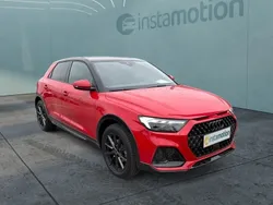 Rot Gebraucht 2024 Audi A1 S-Line Kleinwagen | 32.540 € (Etwas zu teuer)