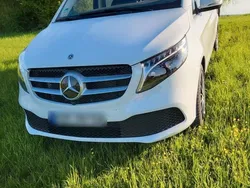 Weiß Gebraucht 2023 Mercedes Vito Marco Polo Van / Kleinbus | 64.900 €