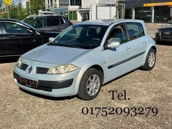 Silber Gebraucht 2004 Renault Mégane II Limousine | 850 € (Guter Preis)