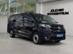 Schwarz Gebraucht 2022 Toyota Proace Comfort Van | 27.990 € (Etwas zu teuer)