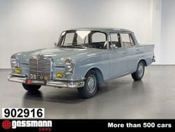Blau Gebraucht 1963 Mercedes W111 Coupé | 29.900 €