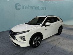 Weiß Gebraucht 2022 Mitsubishi Eclipse Cross SUV | 26.749 € (Etwas zu teuer)