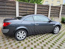 Grau Gebraucht 2008 Renault Mégane Cabriolet Dynamique Cabrio | 2.450 € (Fairer Preis)