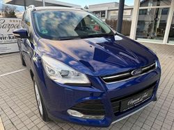 Blau Gebraucht 2016 Ford Kuga Titanium SUV | 10.500 € (Fairer Preis)
