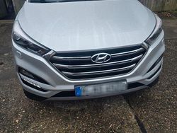 Silber Gebraucht 2016 Hyundai Tucson Style SUV | 13.500 € (Fairer Preis)