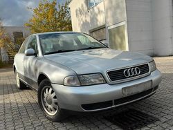 Silber Gebraucht 2001 Audi A4 Limousine | 1.800 € (Fairer Preis)