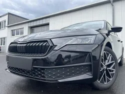 Schwarz schwarzmagic Gebraucht 2025 Skoda Octavia Selection Kombi | 30.290 € (Etwas zu teuer)
