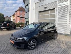 Schwarz Gebraucht 2017 VW Golf Sportsvan Sound Van / Kleinbus | 13.790 € (Guter Preis)
