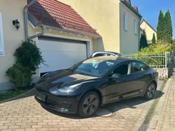 Schwarz Gebraucht 2022 Tesla Model 3 Limousine | 26.490 € (Guter Preis)