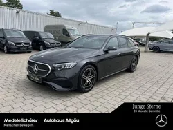 Grau Gebraucht 2024 Mercedes E220 AMG Limousine | 49.270 € (Superpreis)