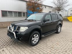 Schwarz Gebraucht 2007 Nissan Pathfinder Platinum SUV | 11.900 € (Teuer)