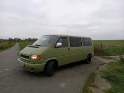 Grün Gebraucht 1998 VW T4 Van | 6.999 € (Teuer)