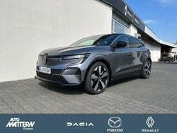 Grau Gebraucht 2024 Renault Megane E-Tech Techno Limousine | 32.990 € (Fairer Preis)