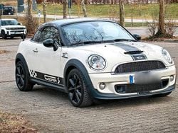 Weiß Gebraucht 2012 Mini Cooper SD Coupé Coupé | 8.500 €
