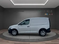 Candyweiß (weiß) Gebraucht 2021 VW Caddy Van / Kleinbus | 17.990 € (Superpreis)