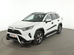 Weiß Gebraucht 2021 Toyota RAV4 SUV | 37.420 € (Fairer Preis)