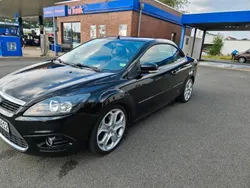 Schwarz Gebraucht 2010 Ford Focus Cabriolet Titanium Cabrio | 5.700 €