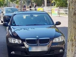 Schwarz Gebraucht 2007 BMW 318 Limousine | 2.200 € (Guter Preis)