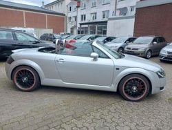 Silber Gebraucht 2002 Audi TT Roadster Sport Cabrio | 5.950 € (Superpreis)